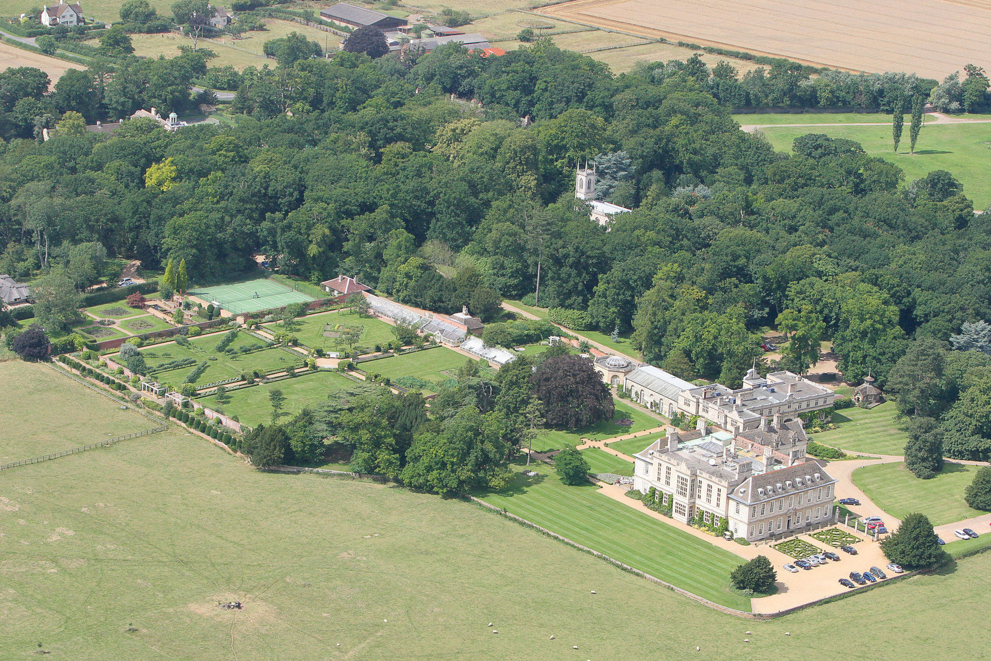 Stapleford Park Hotel & Spa Мелтон-Моубрей Екстер'єр фото
