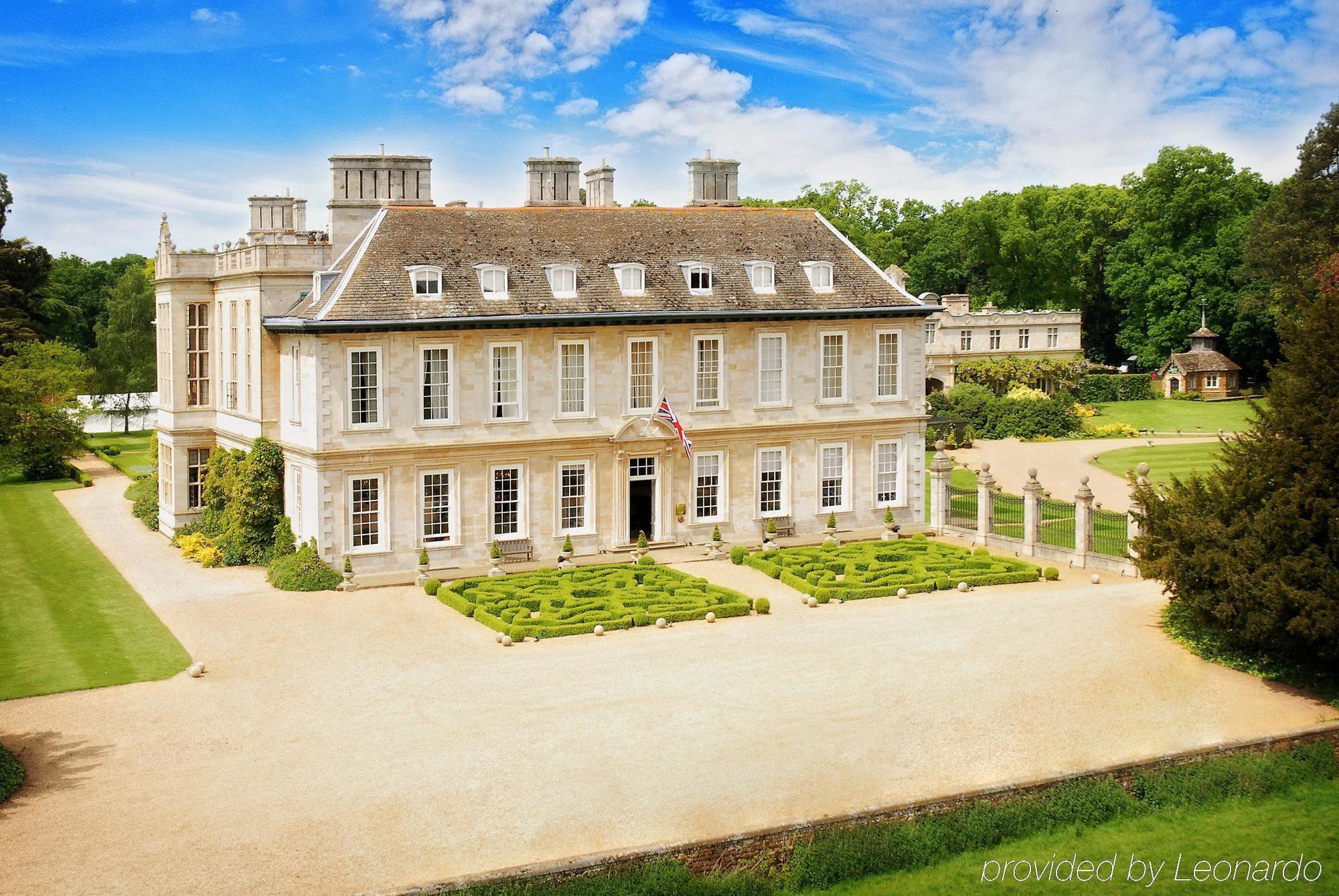 Stapleford Park Hotel & Spa Мелтон-Моубрей Екстер'єр фото