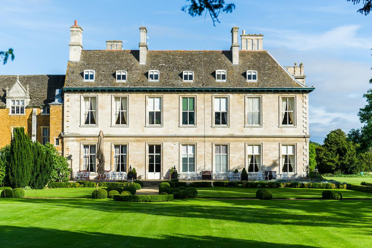 Stapleford Park Hotel & Spa Мелтон-Моубрей Екстер'єр фото
