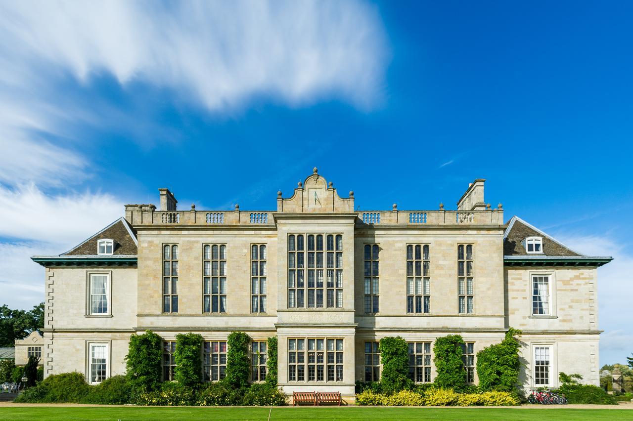 Stapleford Park Hotel & Spa Мелтон-Моубрей Екстер'єр фото