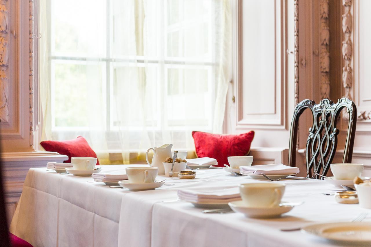 Stapleford Park Hotel & Spa Мелтон-Моубрей Екстер'єр фото