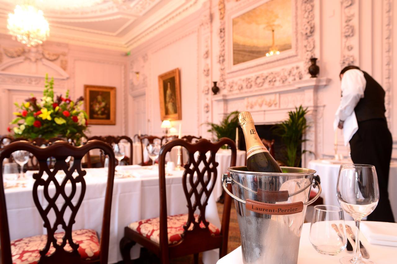 Stapleford Park Hotel & Spa Мелтон-Моубрей Екстер'єр фото